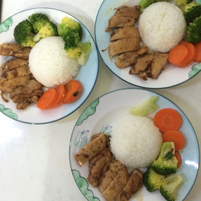 日式照烧鸡排饭