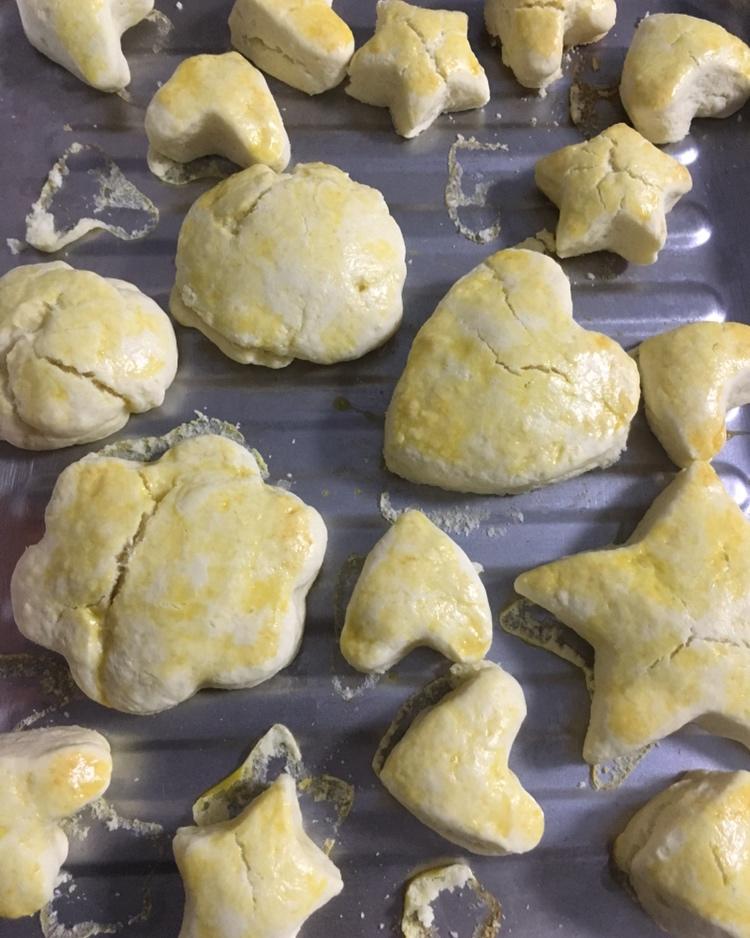 快手淡奶油蔓越莓司康（零失败）