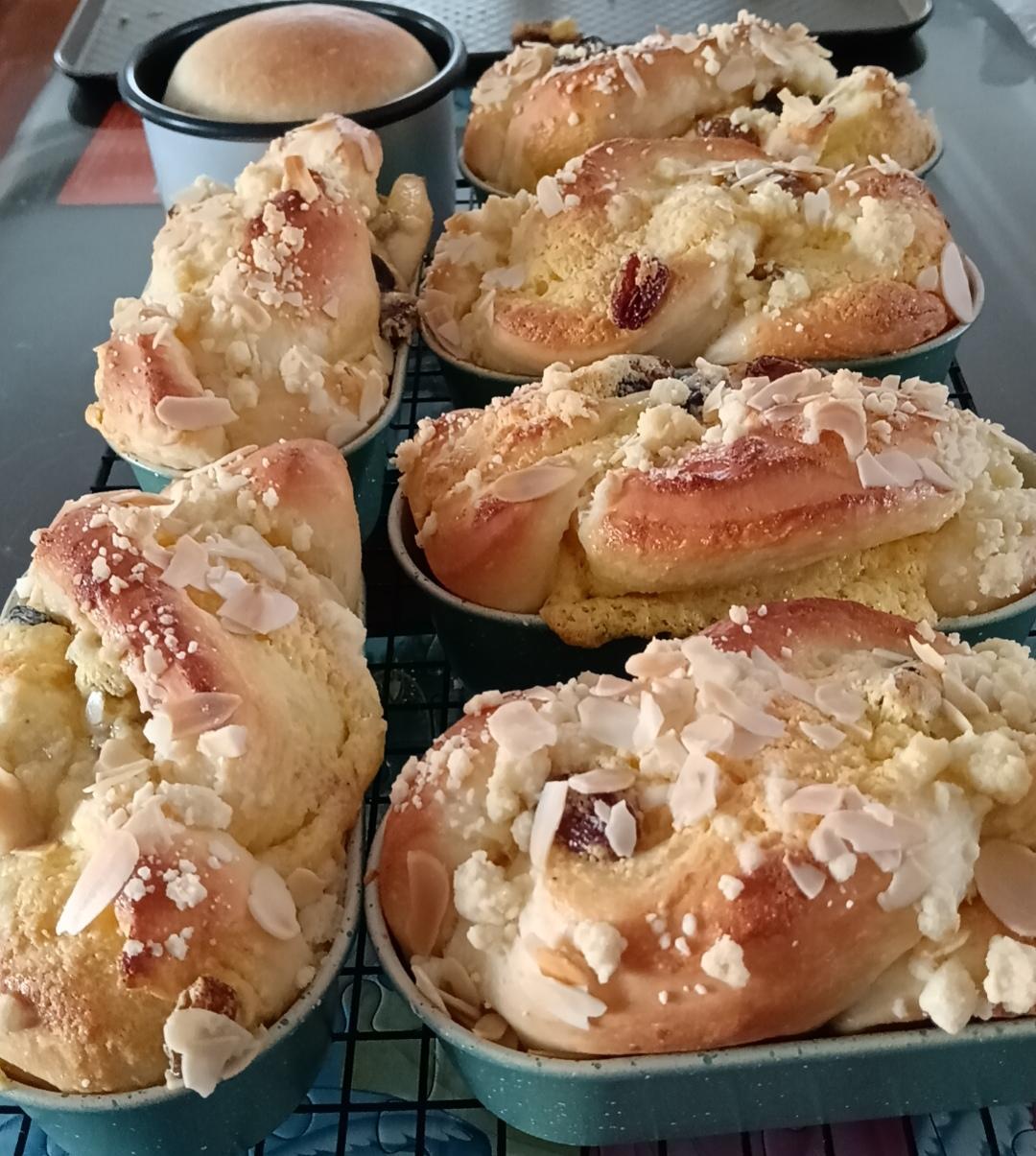 小浴缸吐司杏仁奶酥丨保姆级教程，锁死这个配方❗