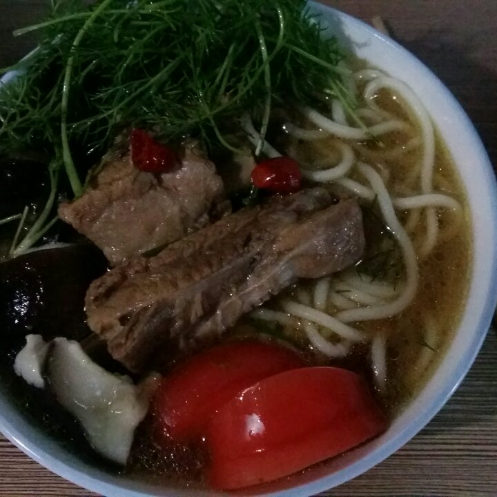 夏洛特烦恼｜茴香打卤面