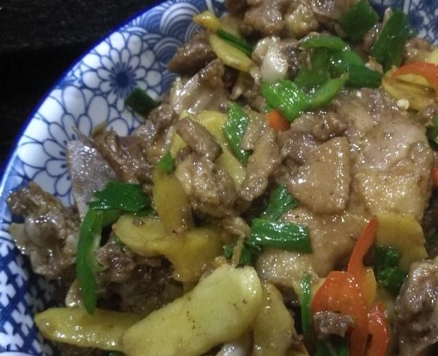 垂涎三尺的仔姜炒鸭的做法