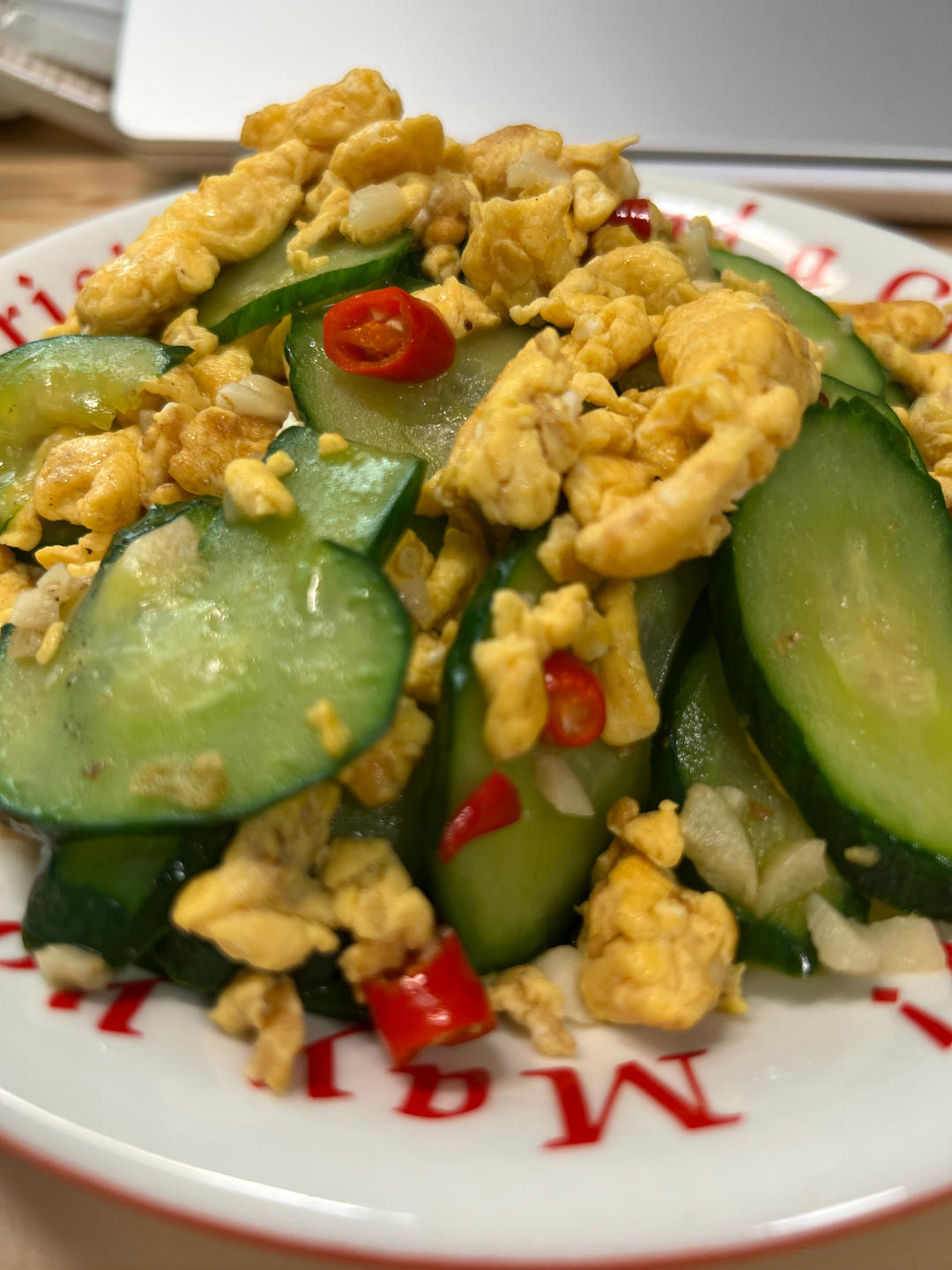黄瓜炒鸡蛋 （青瓜炒鸡蛋）