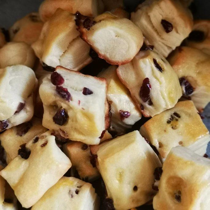 蔓越莓优格小面包块