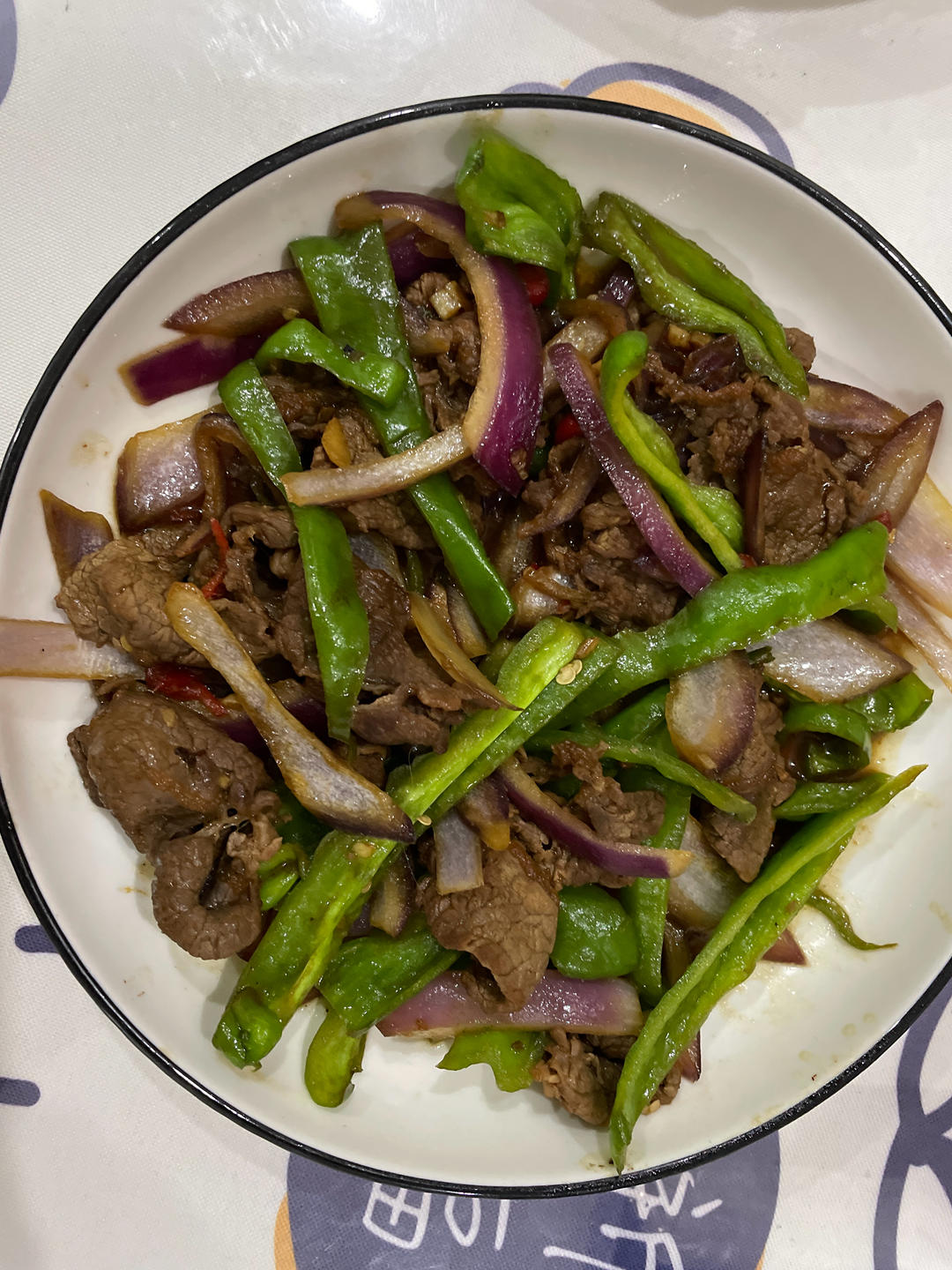 老少皆宜的一道“青椒洋葱爆炒牛肉”