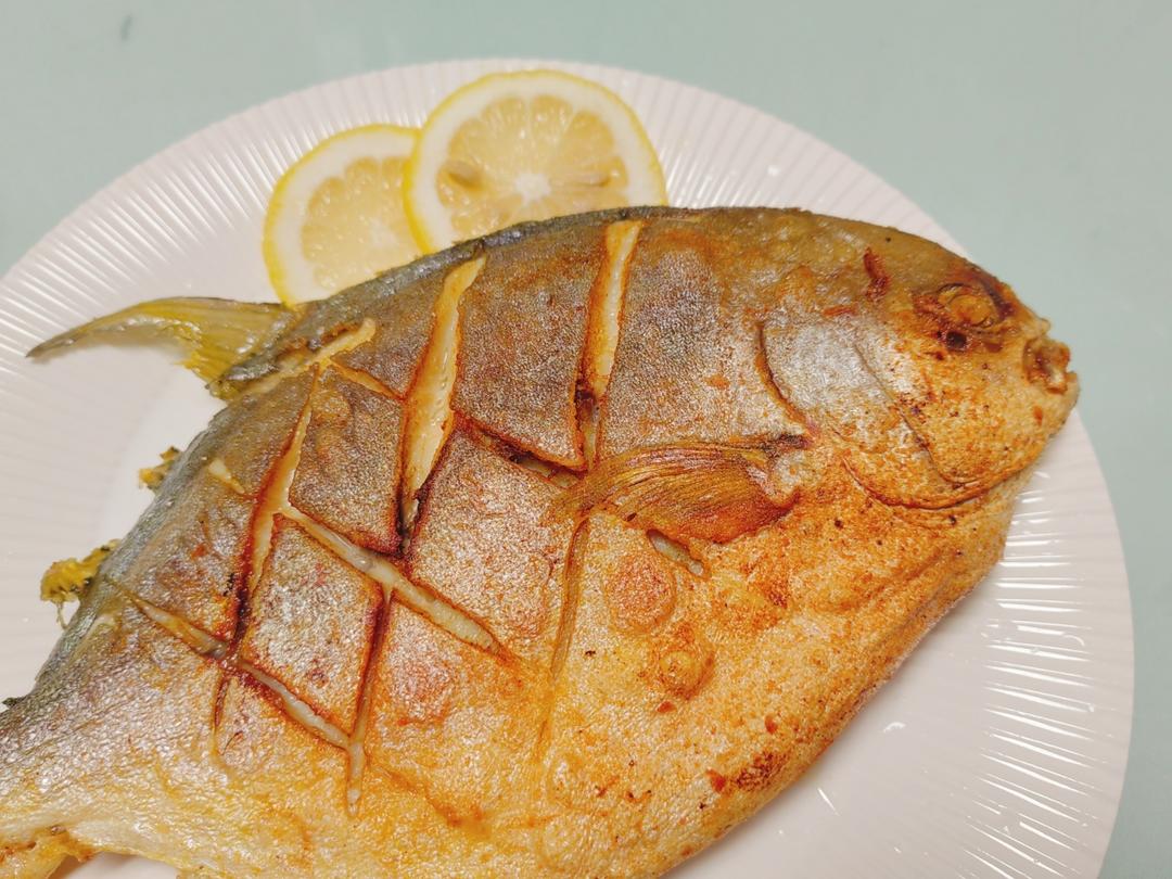 香煎金鲳鱼的做法