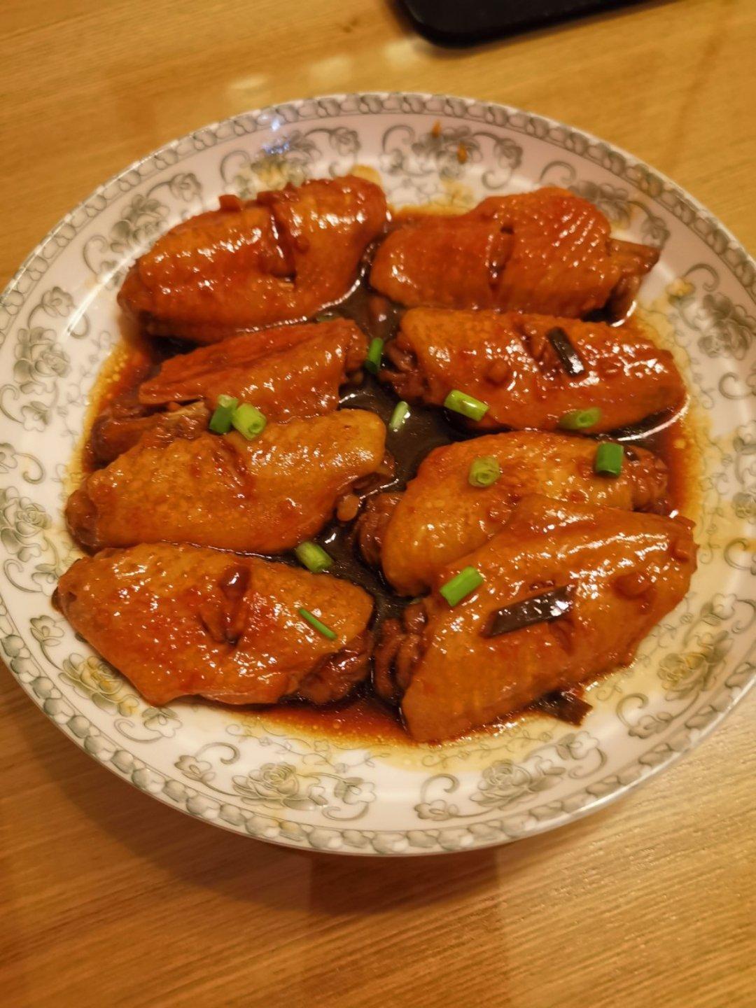外婆教我的红烧鸡翅·连汤汁都狠好吃！！！