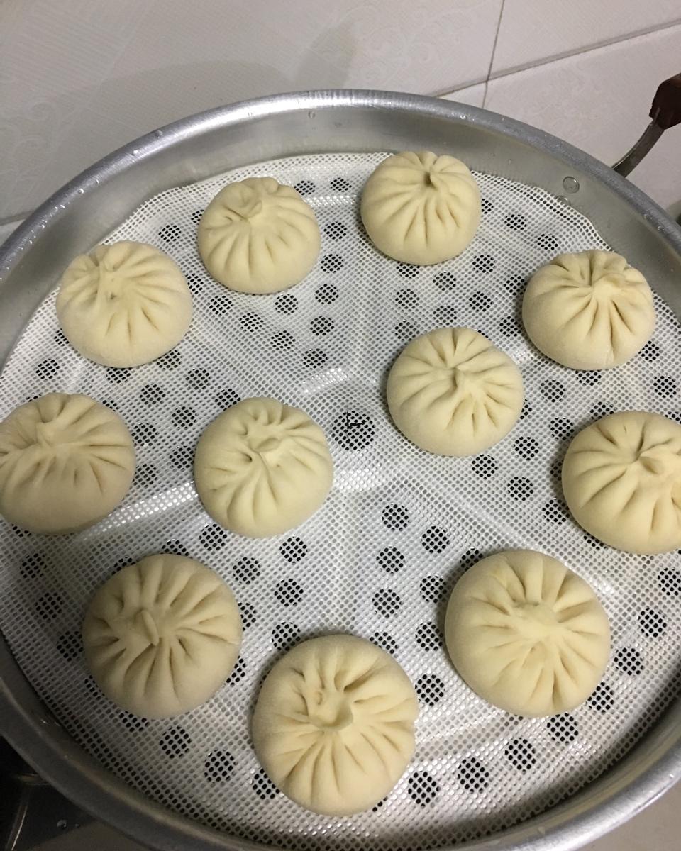 手把手教你捏出漂亮的包子褶（ 附小视频）