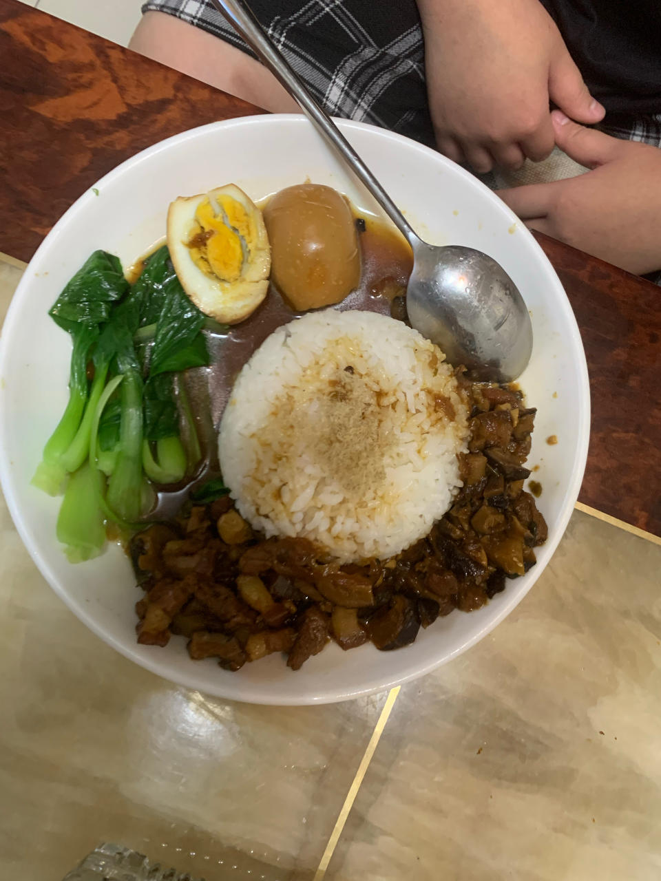 好吃到停不下来的卤肉饭
