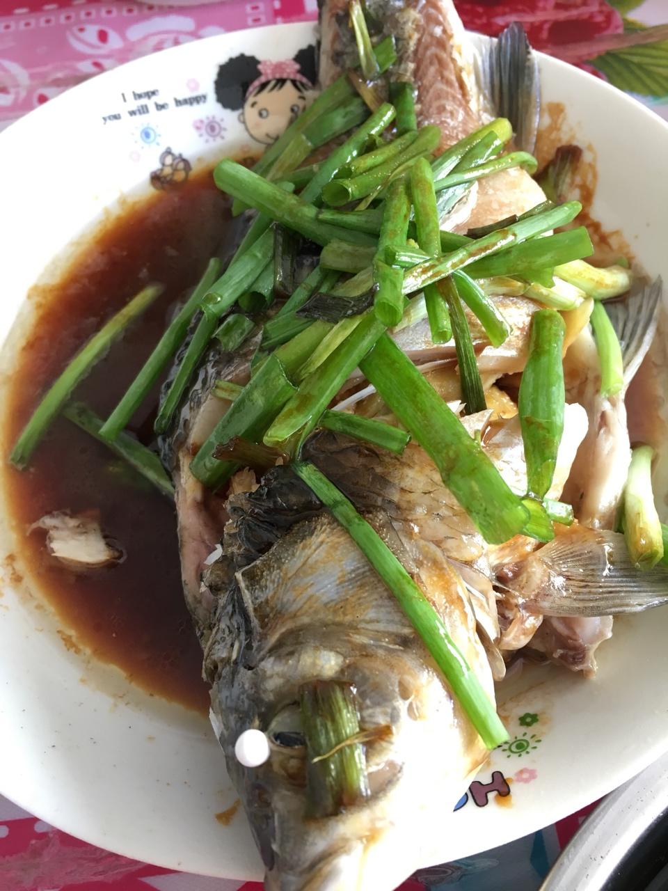 清蒸鲫鱼