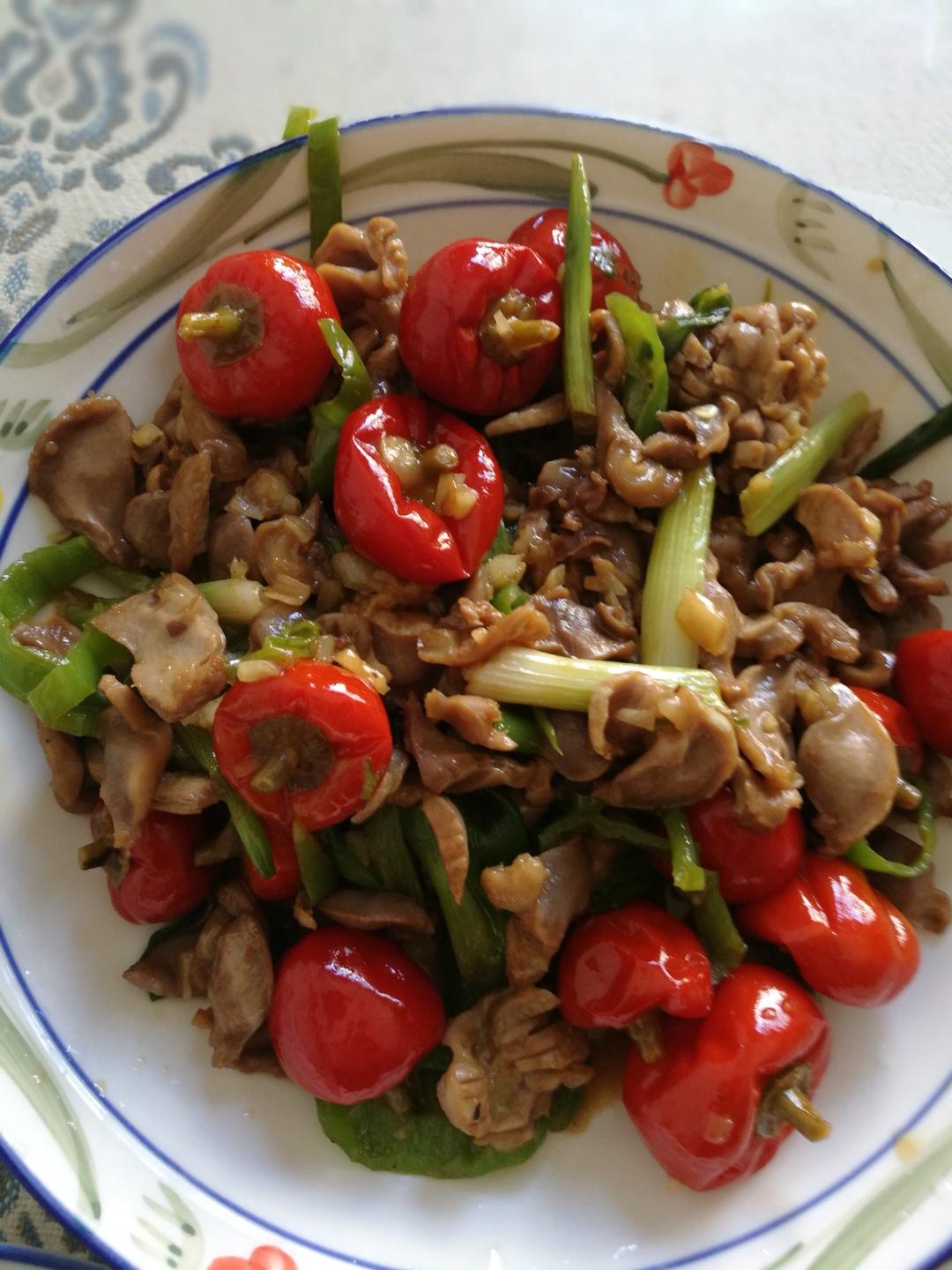 小米椒爆鸡胗