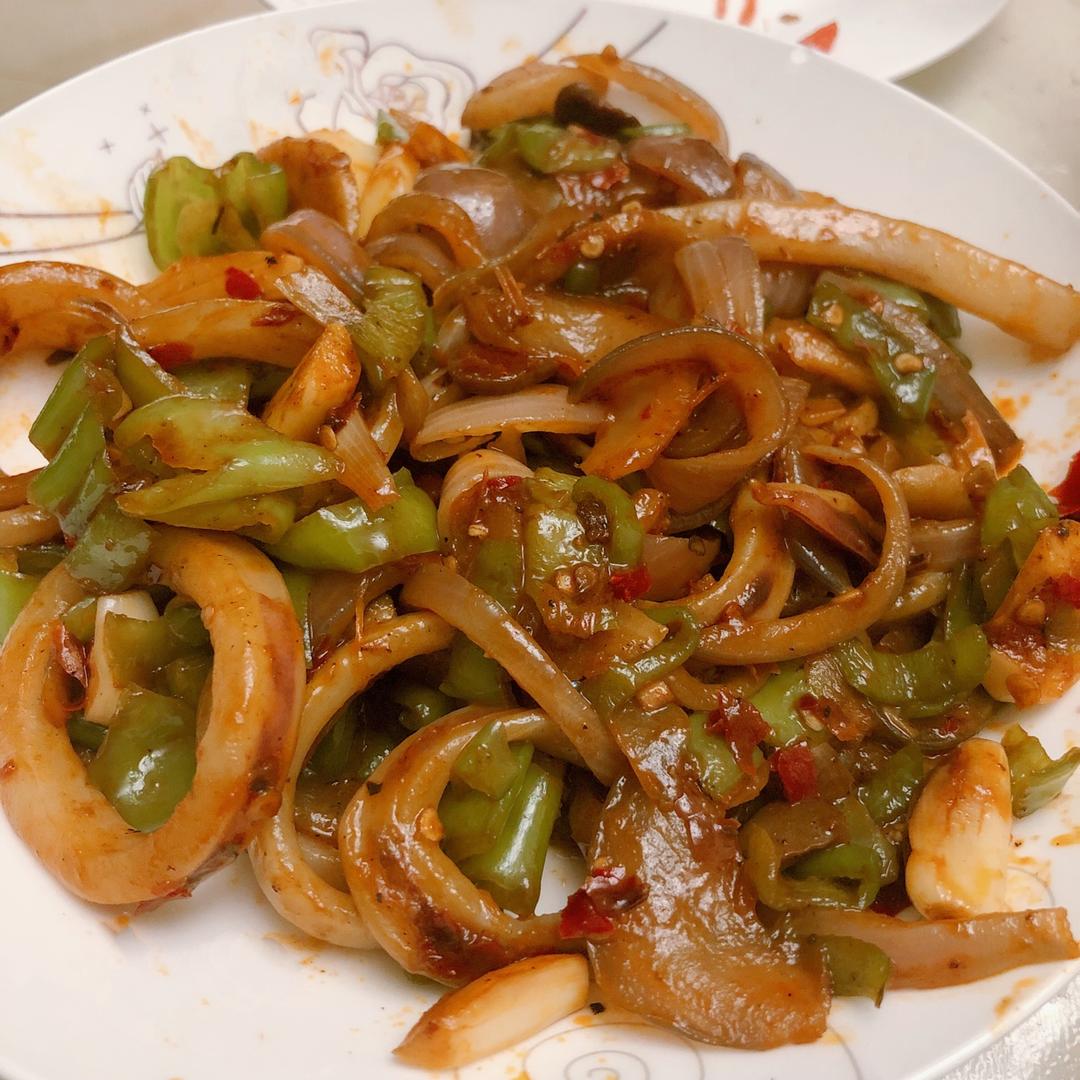 最好吃的酱爆鱿鱼圈
