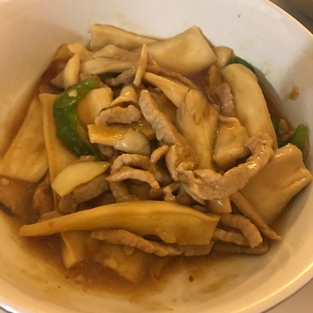 杏鲍菇炒肉片