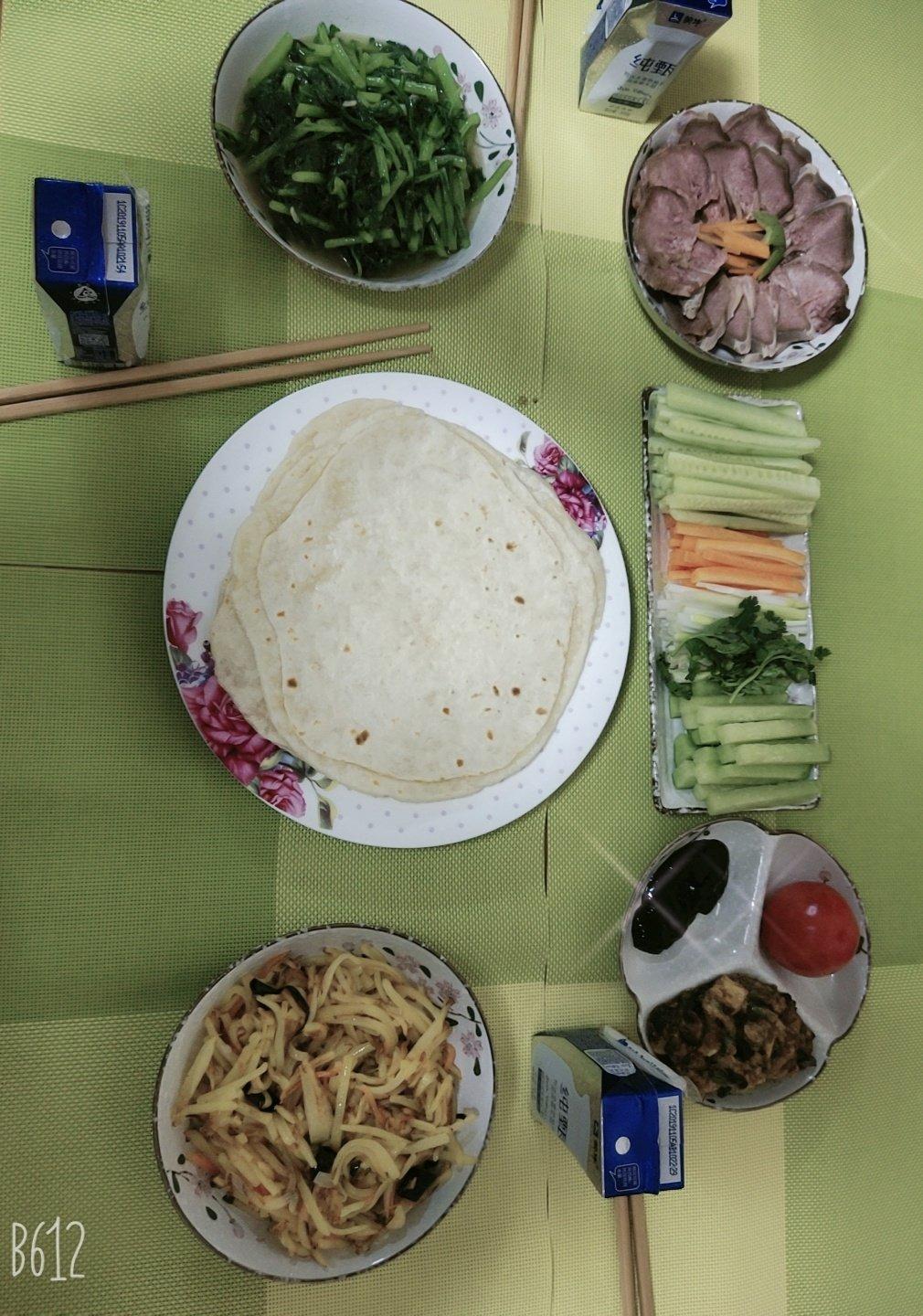 春饼的做法（北方习俗吃的摊春饼）