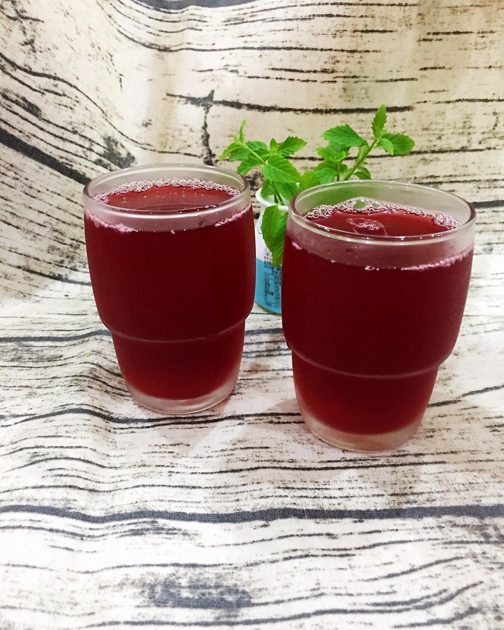 闲闲呵1314做的冰镇杨梅汤