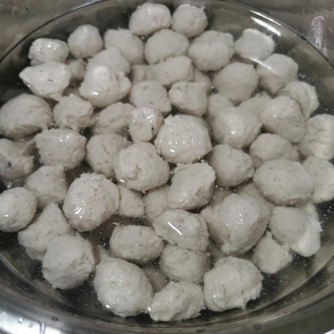 成功率超高的鱼丸也可以做鱼豆腐