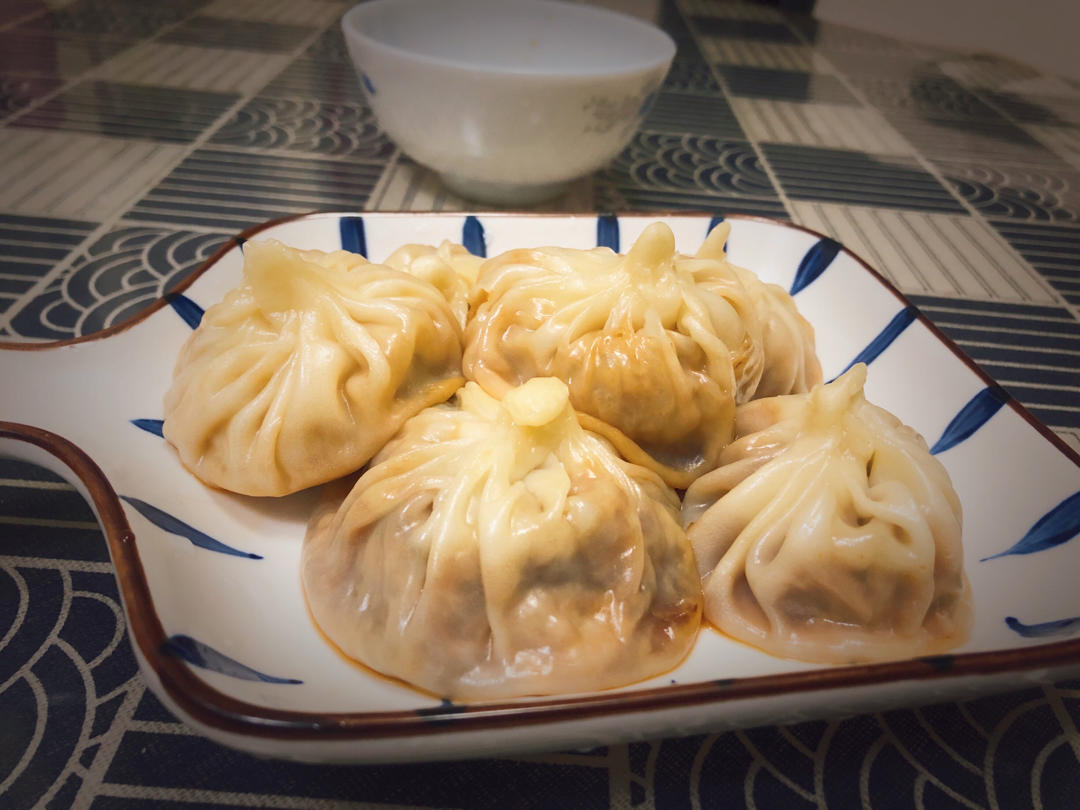 汤汁超多的灌汤包～～附超详细超好的皮冻制作方法