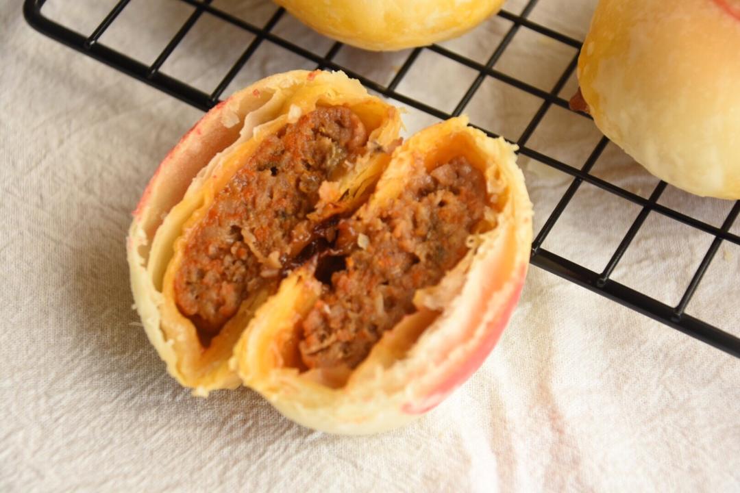 排四个小时队也买不到的鲜肉月饼，秘诀是放麻油！