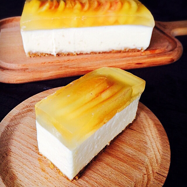 蜜桃冻芝士蛋糕