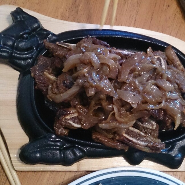 铁板黑椒牛仔骨