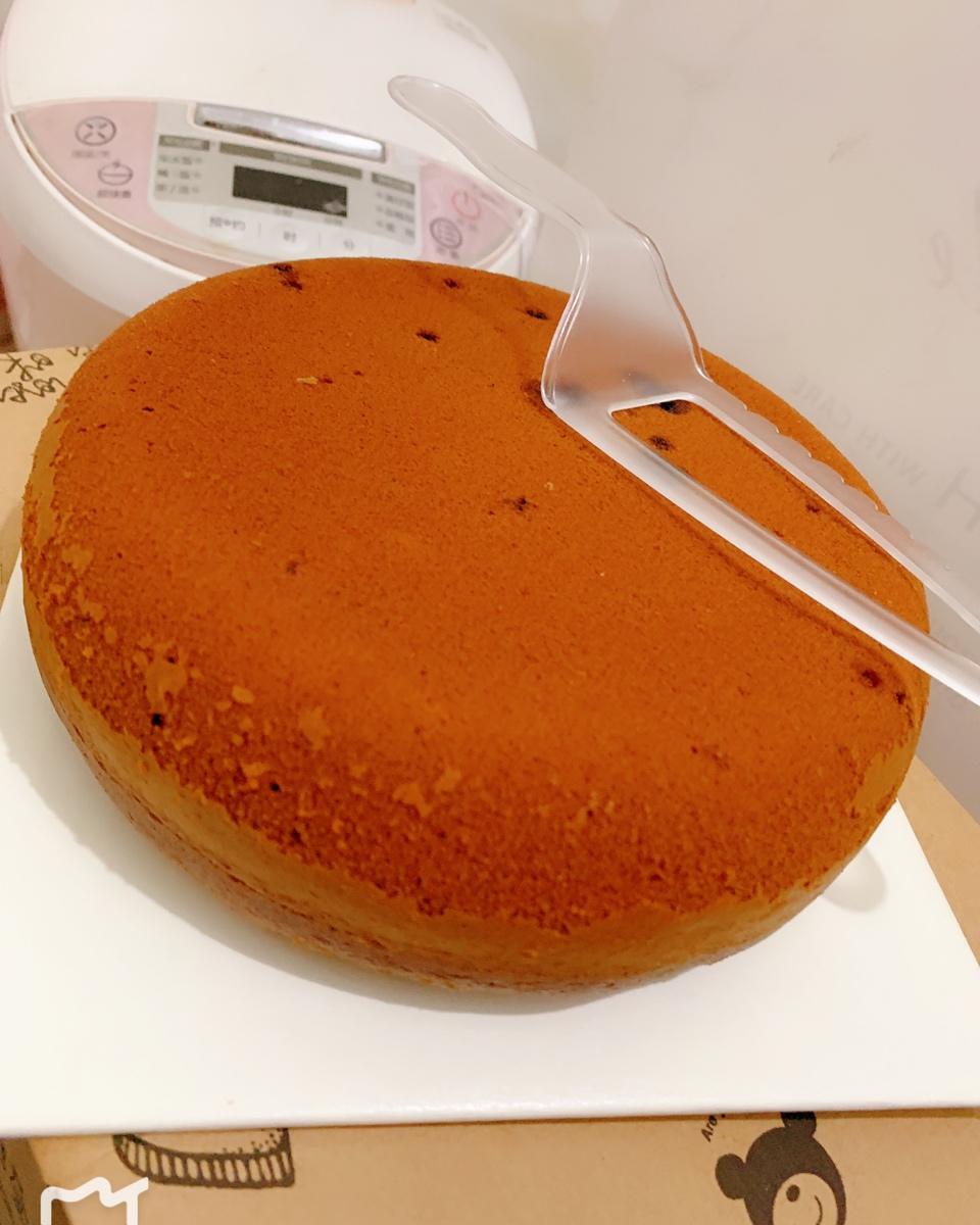 不用烤箱的红枣糕（电饭煲版）