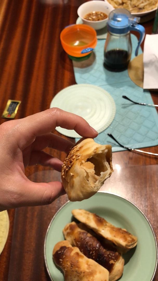 不用发面，简单易做，酥脆可口的空心糖烧饼