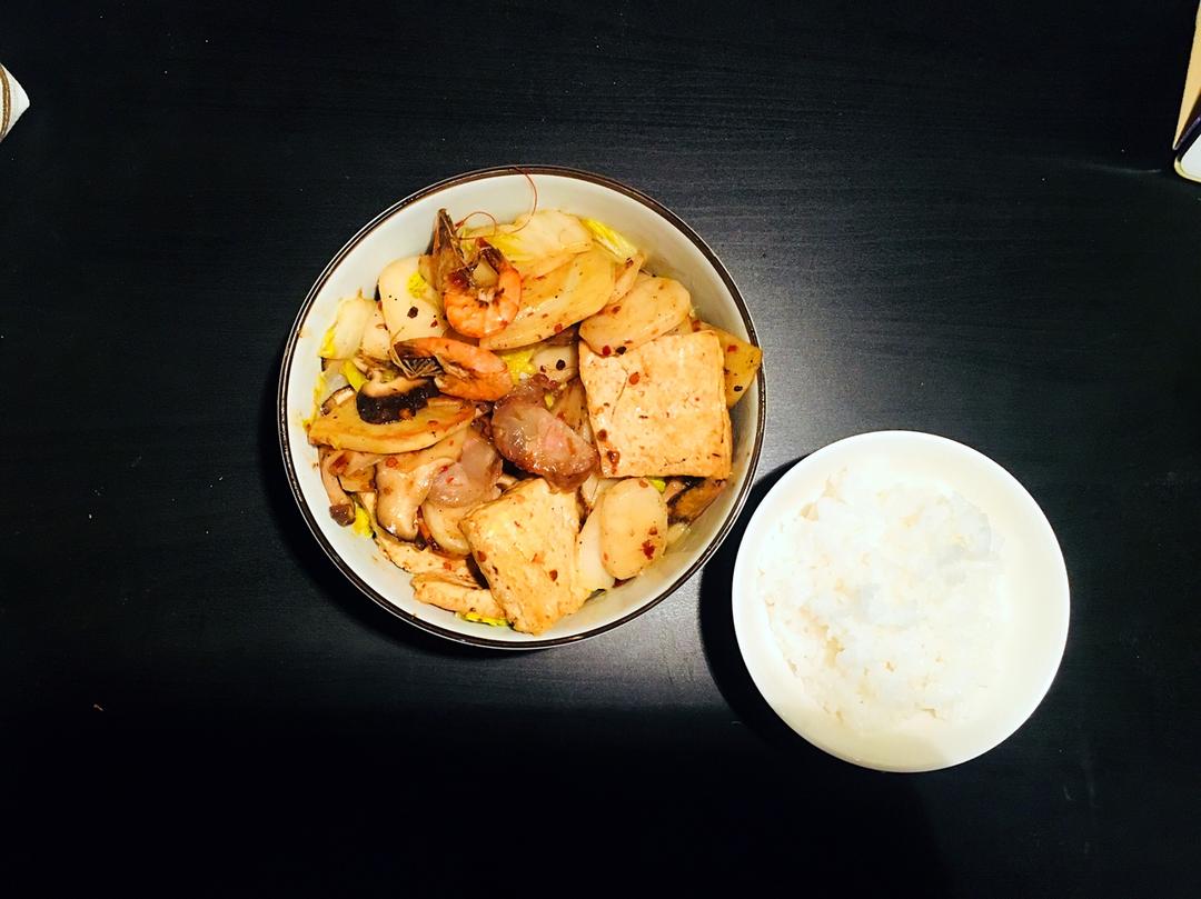 小叶子穿花裤的日常