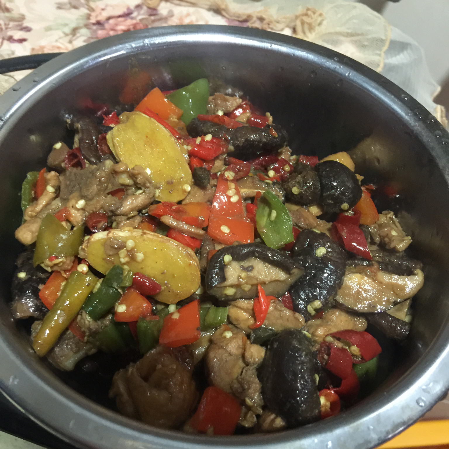 秒杀饭馆味道的【黄焖鸡米饭】