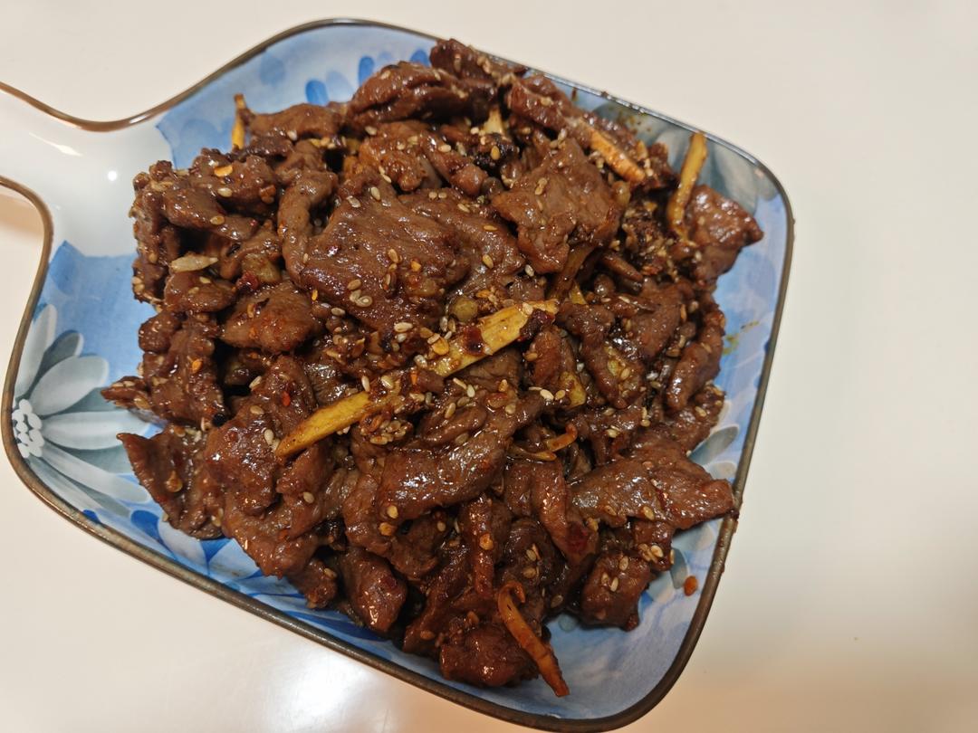 又香又嫩的小炒牛肉（巨好吃，手残党也能做）