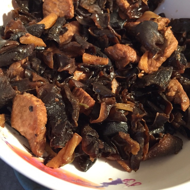 木耳炒肉