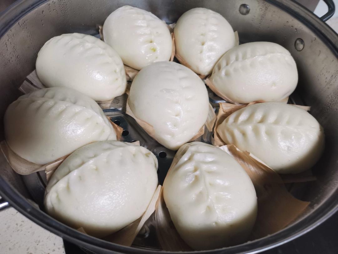 原汁原味儿槐花包子