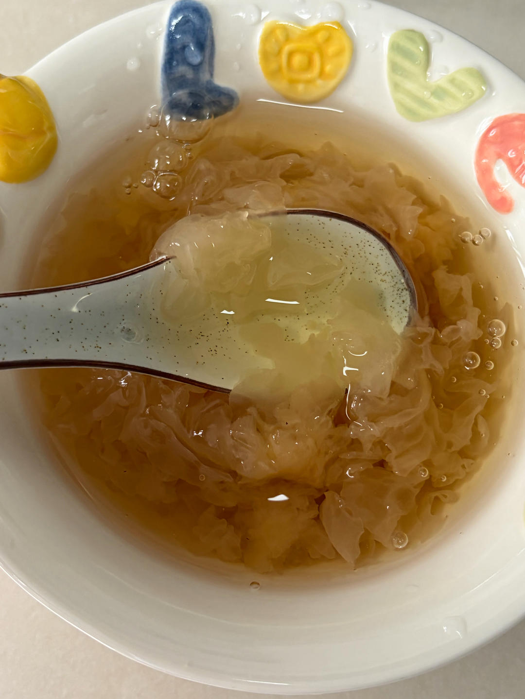 怎样煮出胶的银耳羹