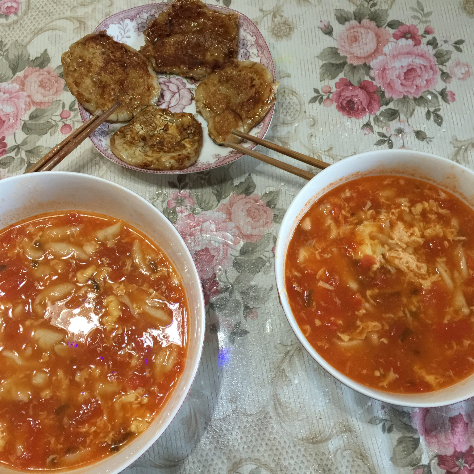 西红柿鸡蛋疙瘩汤