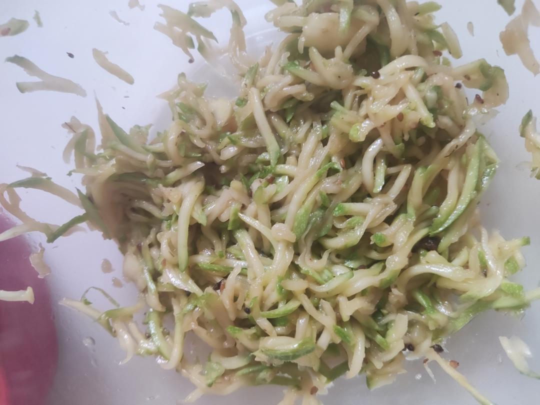炝拌西葫丝