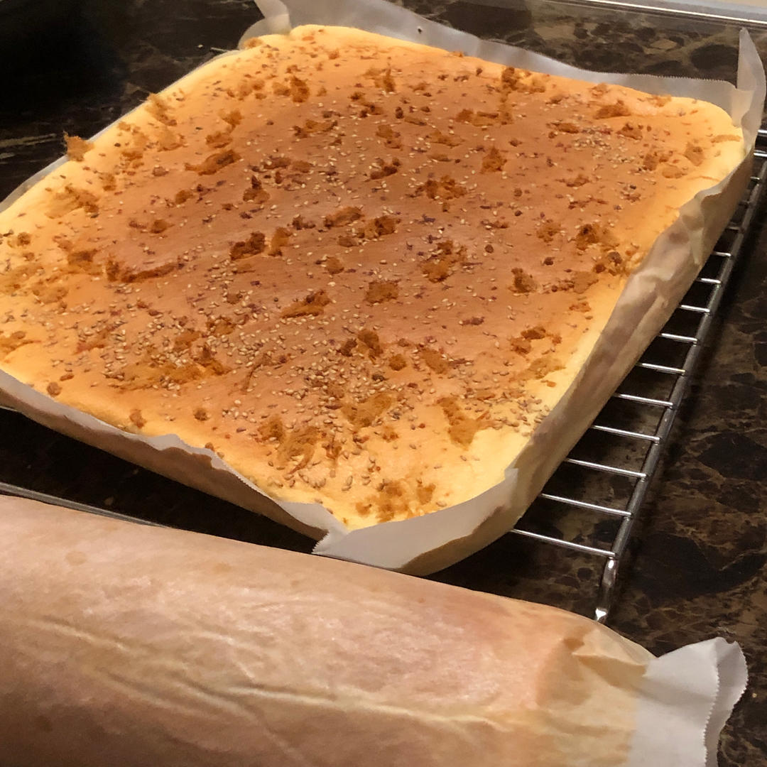 美味肉松卷-简单不开裂，零失误的蛋糕卷