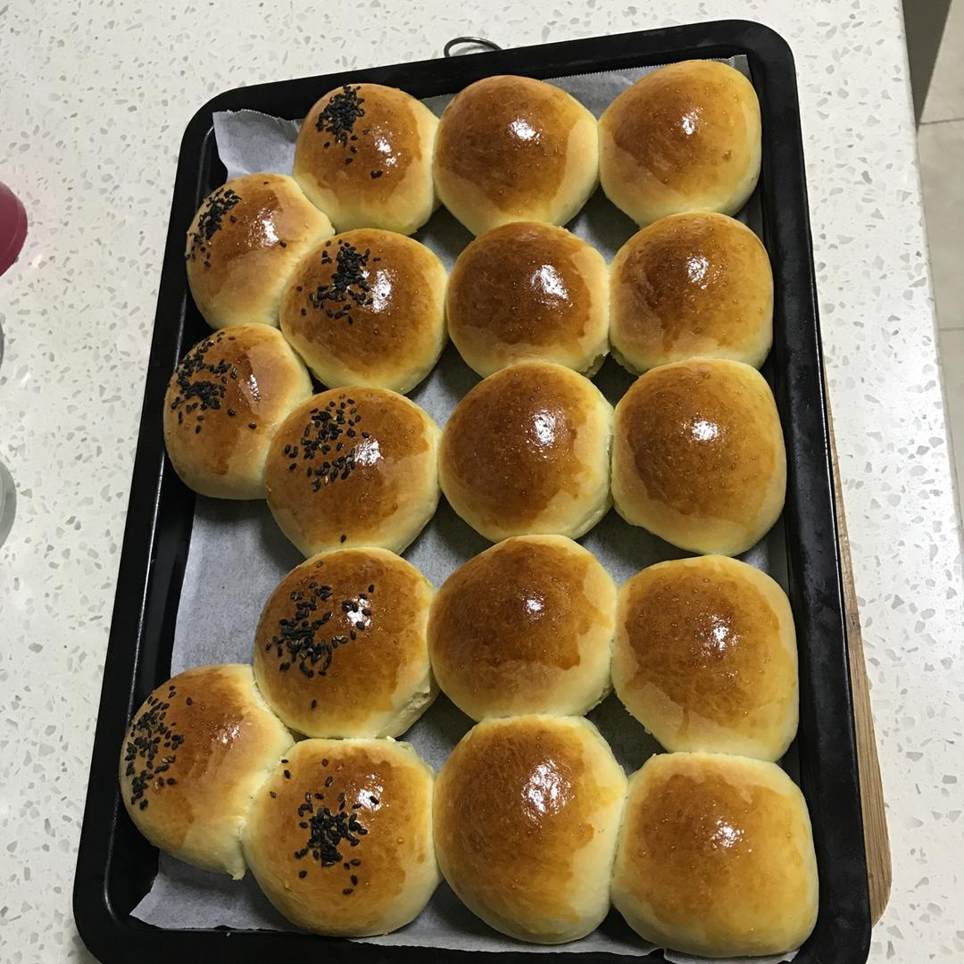 椰蓉蔓越莓馅小餐包