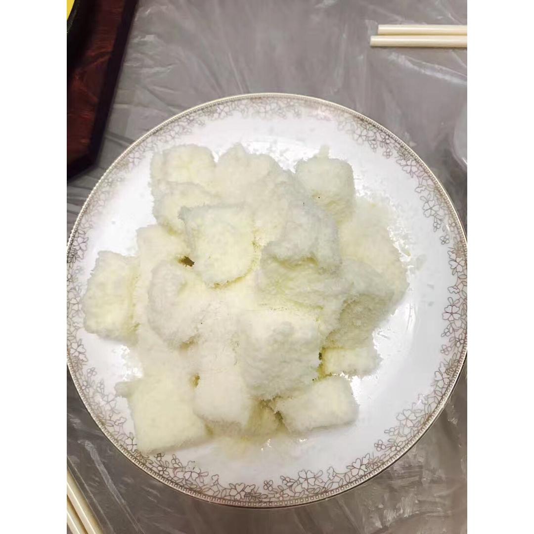 完胜85度C牛奶椰丝小方