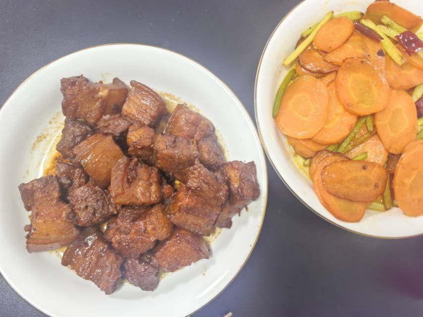不焯水不放油的家常红烧肉