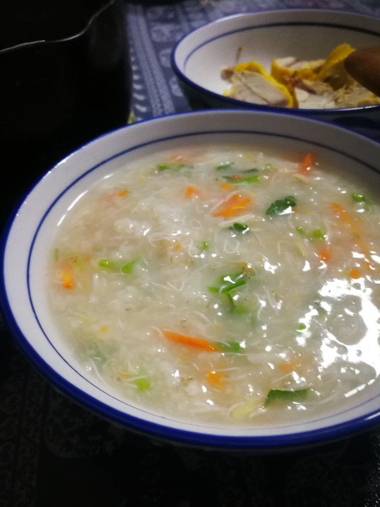 鲜掉眉毛的蟹肉菠菜面疙瘩