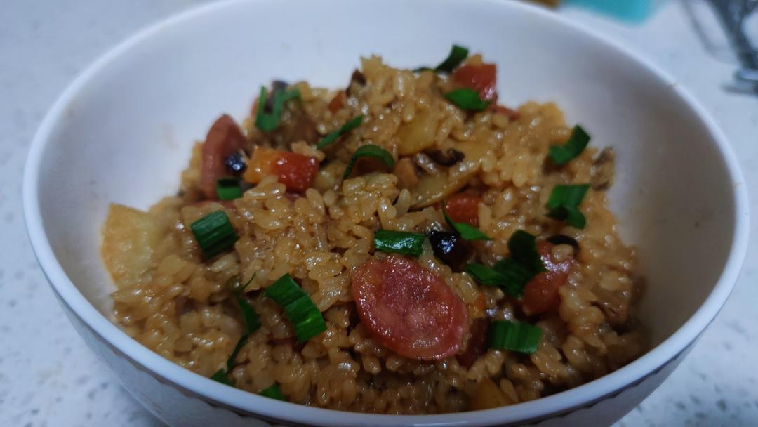 懒人必备～电饭煲腊肠焖饭