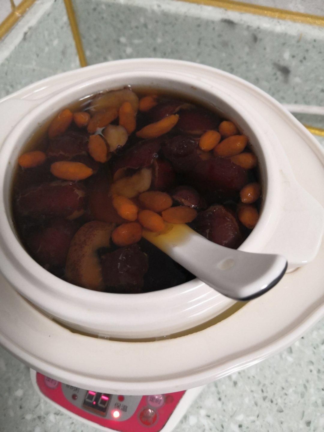 山楂红糖水