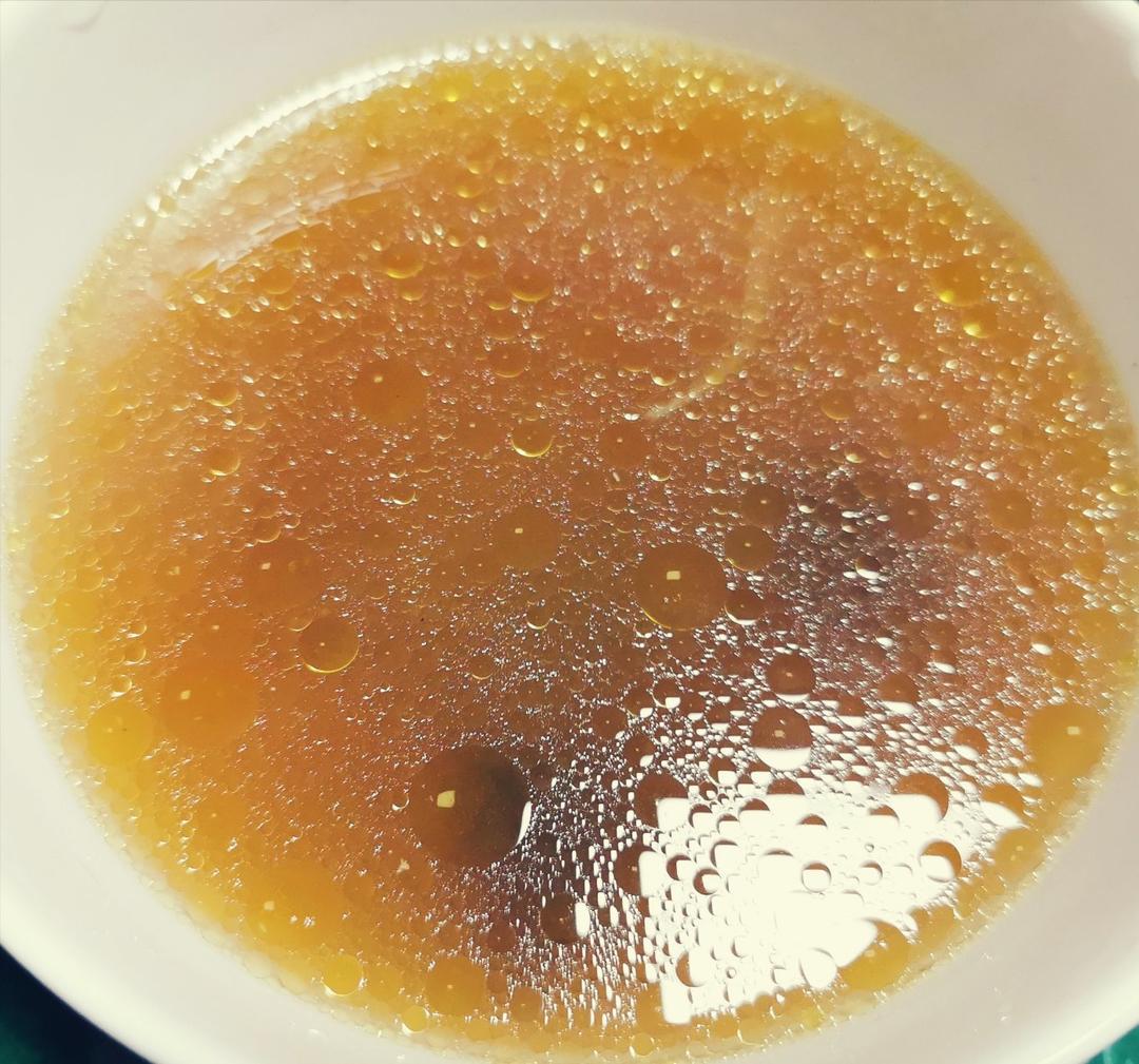 鲜掉眉毛的茶树菇鸡汤