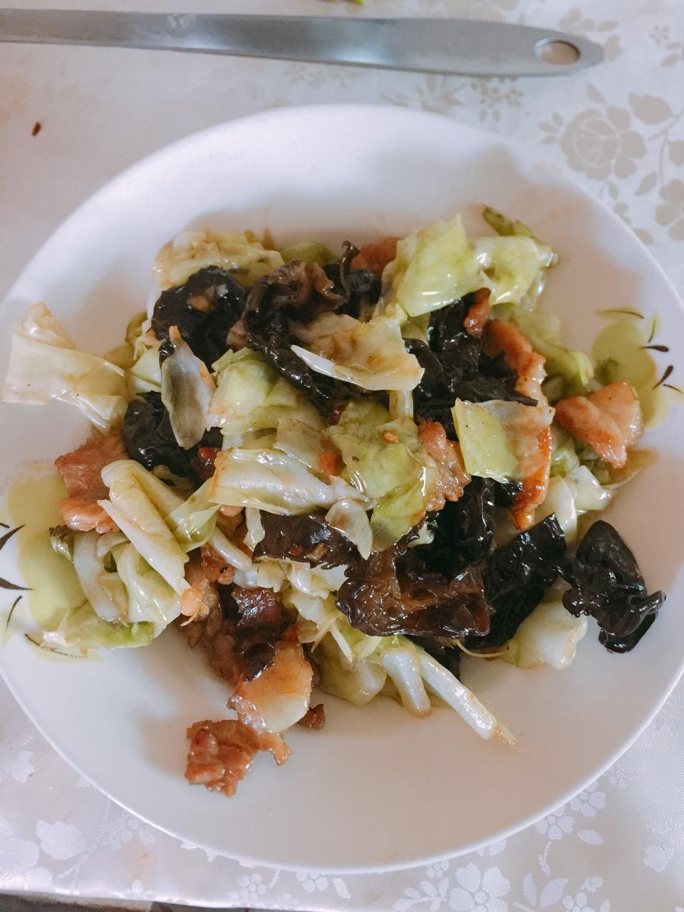 干锅手撕卷心菜