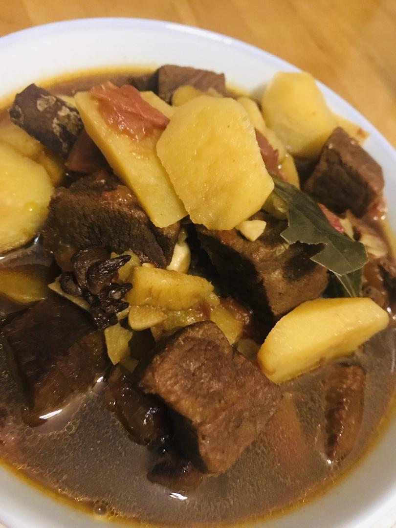 番茄土豆炖牛腩