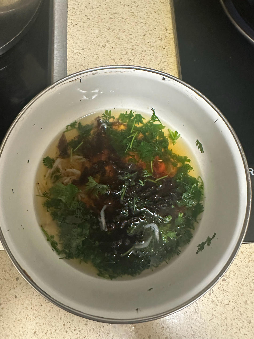 煮速冻馄饨(汤)