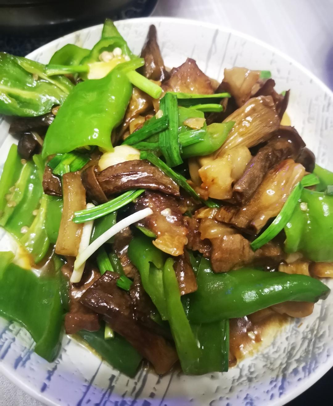 青椒鹿茸菇的做法