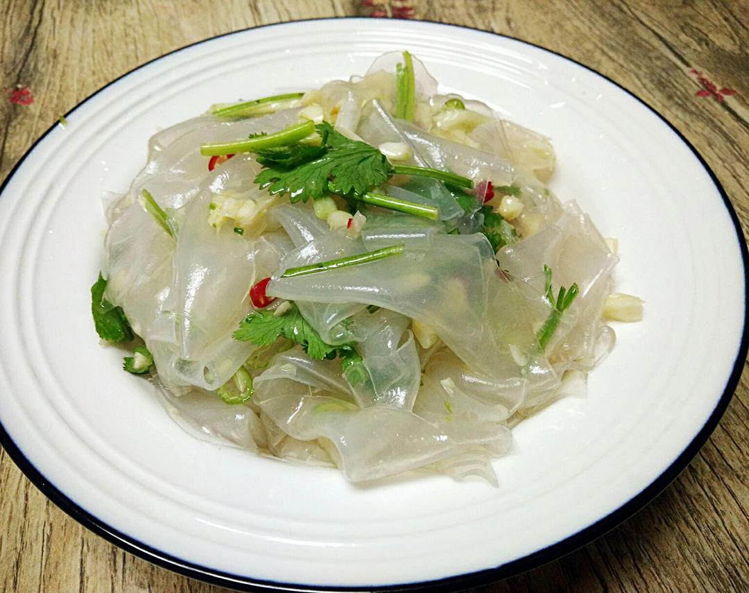 弥撒中的风琴做的粉皮香菜