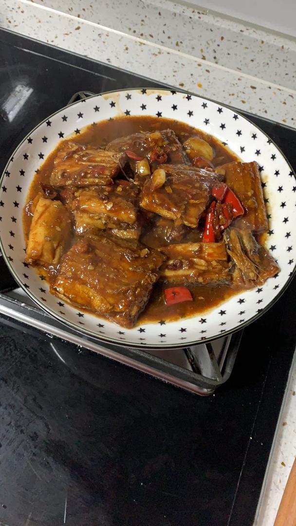 脱线先生_b7e2做的零失误的红烧带鱼,经典家常菜,吃了就忘不掉的味道