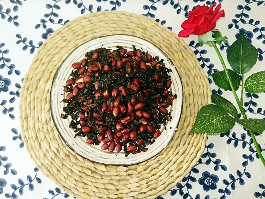 静之晗妈做的梅干菜花生米