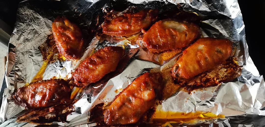 奥尔良烤鸡翅 还没摆盘就被抢光了