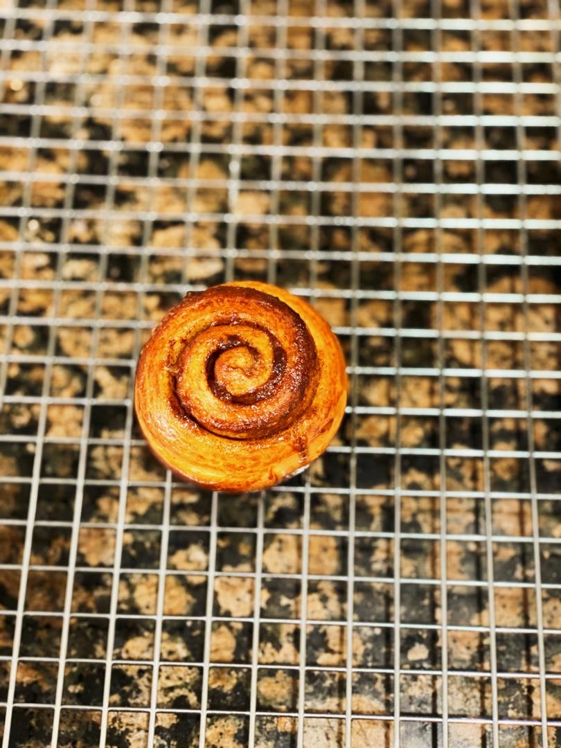 造型别致又好吃的红糖肉桂卷